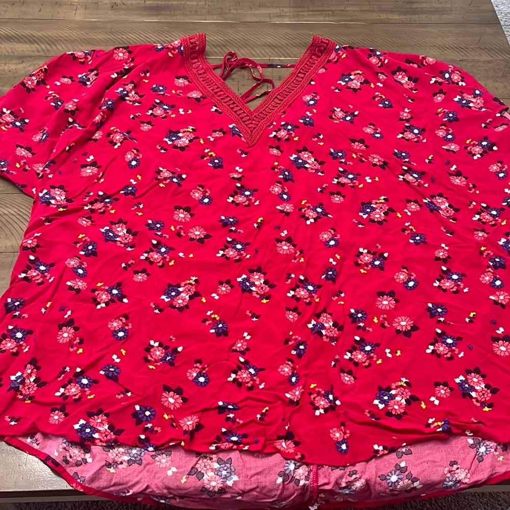 Lane Bryant Red Floral V-Neck Blouse